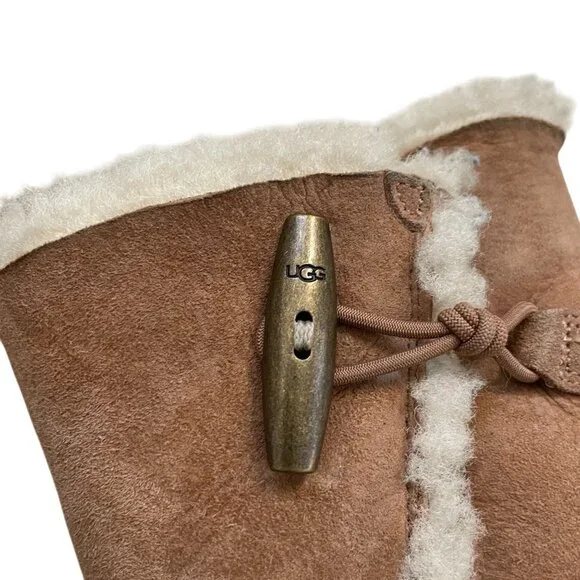 UGG Classic Femme Chestnut Suede Toggle Wedge Boots Women's Size 5 Brown - Picture 6 of 9